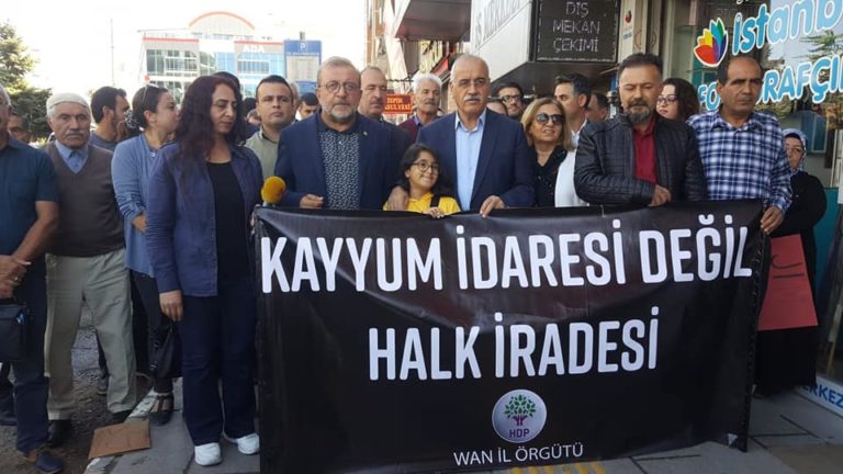 SÖYLEŞİ | Van Büyükşehir Belediye Eşbaşkanı Mustafa Avcı ile kayyum siyasetini konuştuk