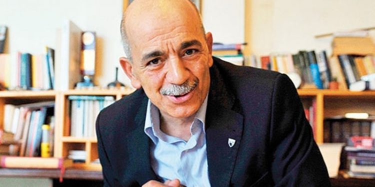 Türk Ocakları’na yakın isimlerden olan öğretim üyesi Mustafa Çalık, Medeni Kanunu hedef aldı