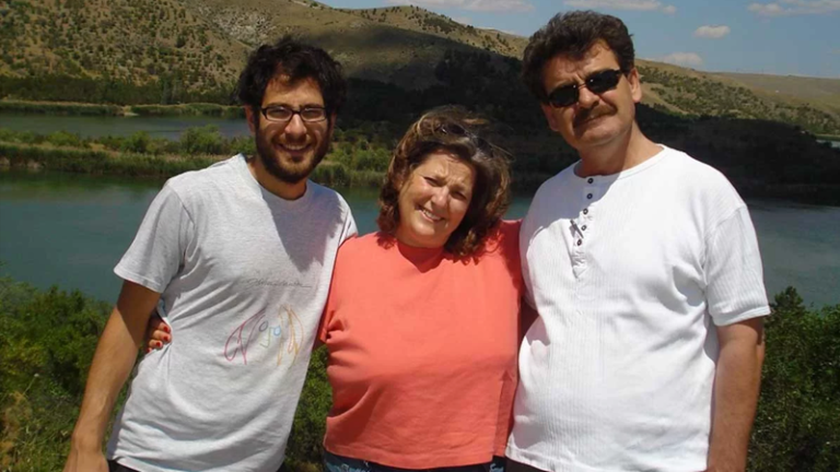 Onur Yaser Can ve ailesinin ölümüne neden olan işkence, kötü muamele ve adaletsizlikle ilgili 11 yıl sonra dava açıldı