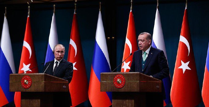 Putin ile Afganistan konusunda görüşen Erdoğan: “Kabil Havaalanı’ndaki sorumluluğumuz uluslararası kamuoyunun kaygılarını gidermeye katkı sunacak”