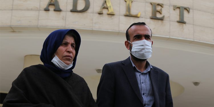 Şenyaşar ailesinin adalet nöbeti 175. gününde: “Katliamdan 290 AKP milletvekili de sorumlu”