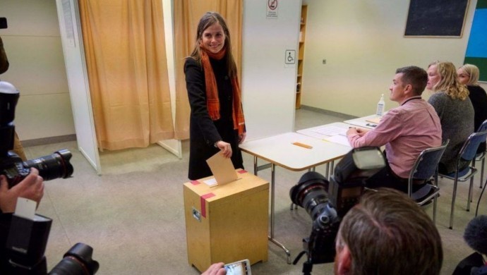 İzlanda’da kadınlar, milletvekillerinin yüzde 52’sini oluşturarak, çoğunluğu sağladı