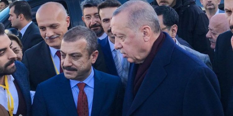 Erdoğan’ın Merkez Bankası başkanını yine görevden alacağı iddia edildi