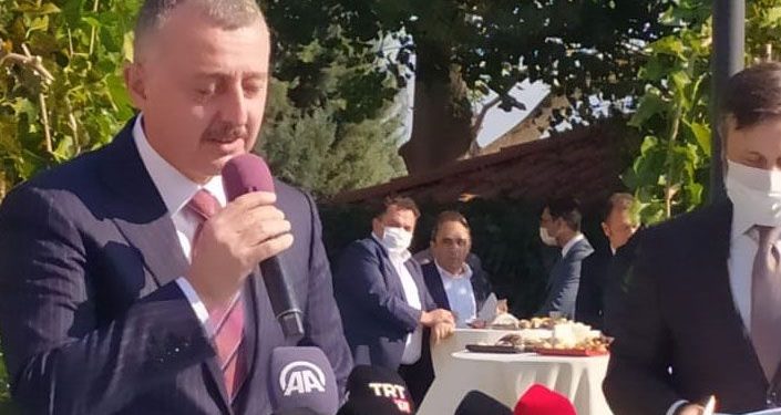 AKP’li Kocaeli Belediye Başkanı: “Burası Ensar Vakfı’na anasının ak sütü gibi helal olsun”