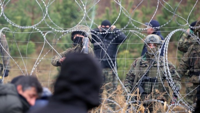 Belarus-Polonya sınırındaki mülteci krizi için AB, olağanüstü toplandı