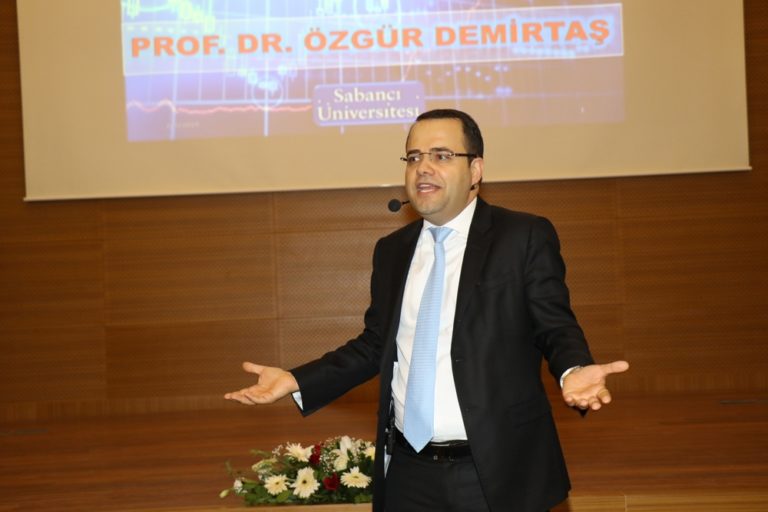Prof. Dr. Özgür Demirtaş: Asgari ücret 4000 TL olur alım gücü çakılır