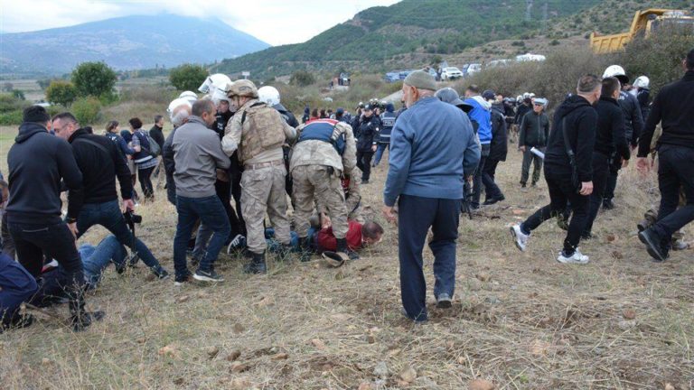 Amasya’da OSB’ye karşı çıkan vatandaşlara jandarma müdahalesi