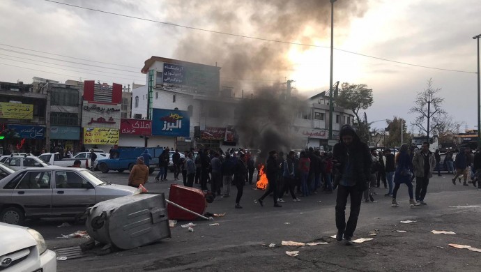 İran’da protestolar devam ediyor