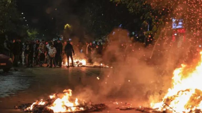 Yunanistan’da protestolar: “Onları Roman oldukları için vurdular”