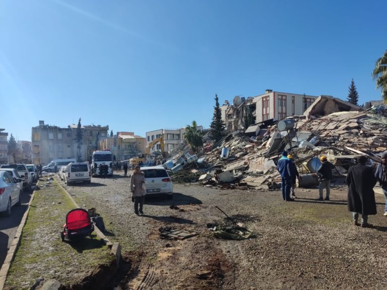 Deprem, Tercihler, Gerçekler ve İstanbul-Uğur Türe
