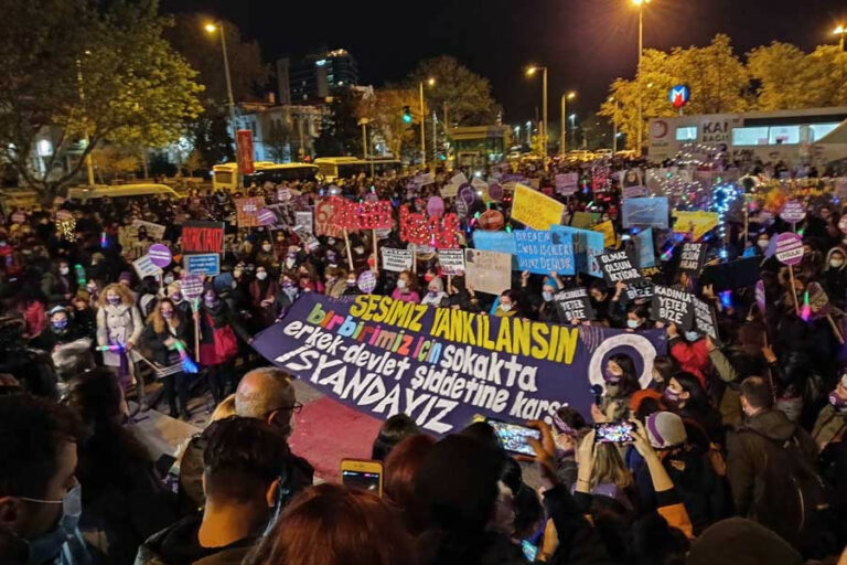 İstanbul’da ”25 Kasım Kadına Yönelik Şiddete Karşı Mücadele Günü” Eylemimini engelleme girişimi
