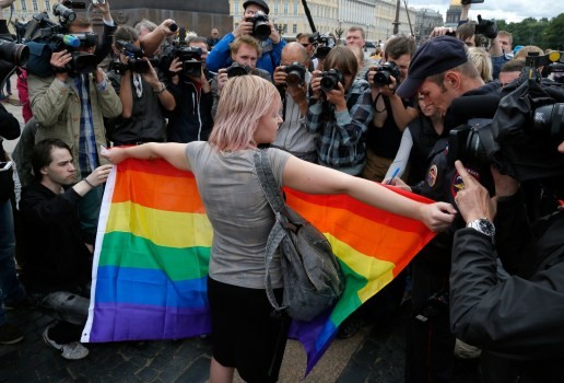 Rusya Yüksek Mahkemesi LGBTİ+ hareketini yasakladı
